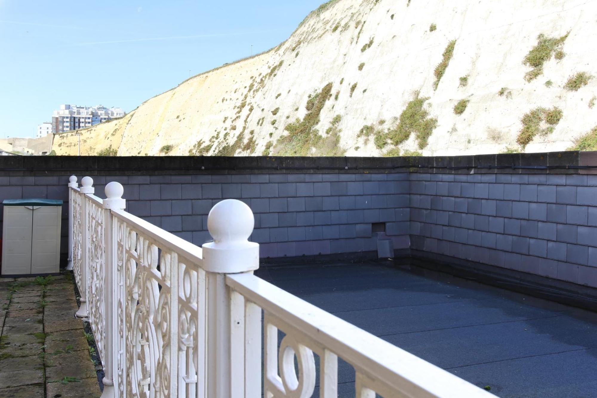 Appartamento Elegant 2bd Flat In Marina - Free Parking